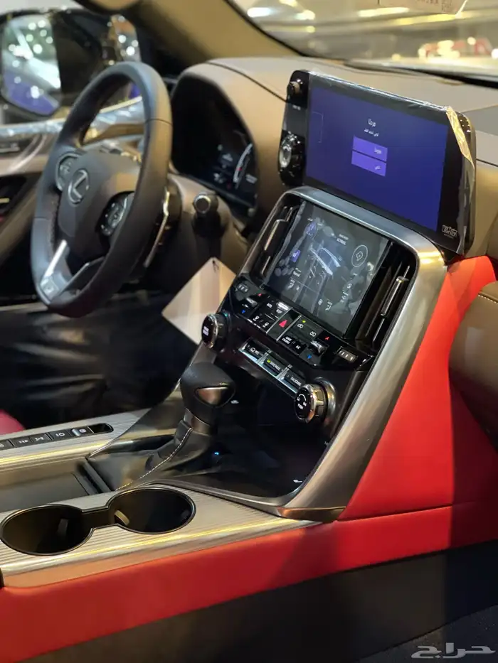 لكزس اف سبورت الساير 2025 4