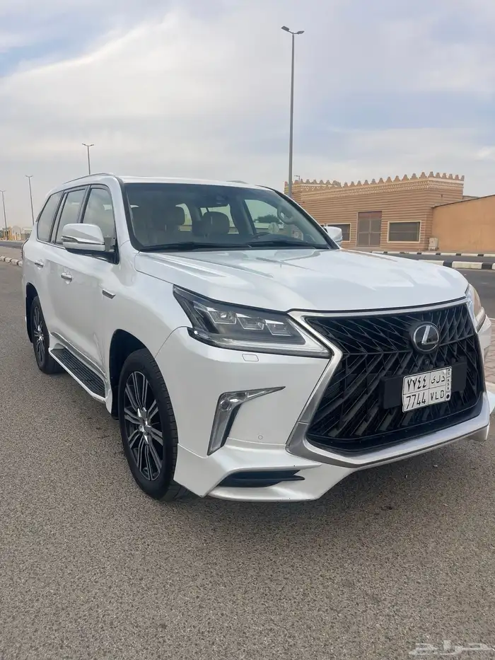 لكزس 2020 فل كامل 2