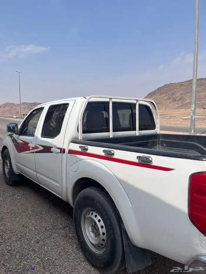 للبيع نافارا 7