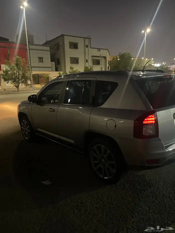 جيب أمريكي كومباس 2014 7