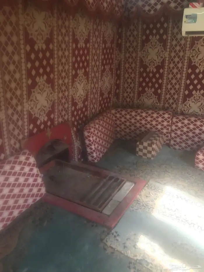 بيت شعر ملكي العرض 3 الطول 4 5 مع المخاد والمراكي والفرشه 4