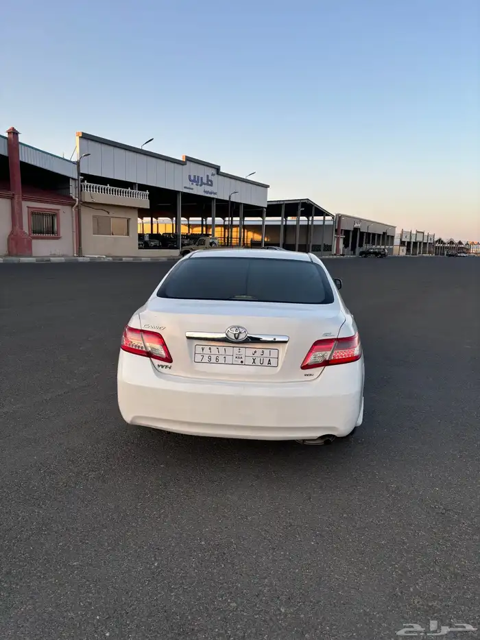 كامري 2010 ستاندر 5