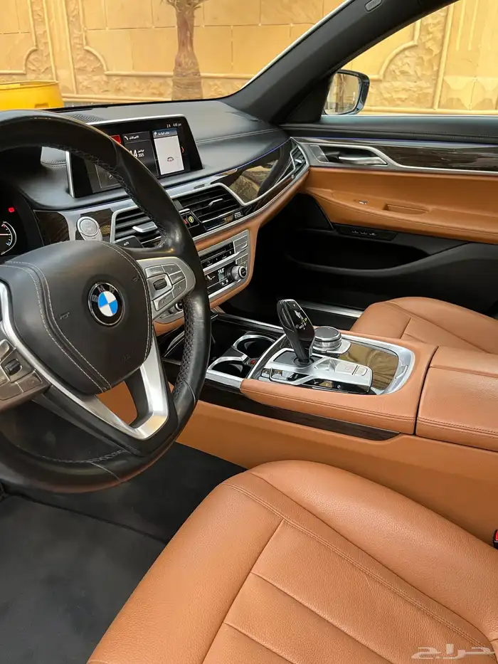 بي ام دبليو 730 2019 مخزن 22