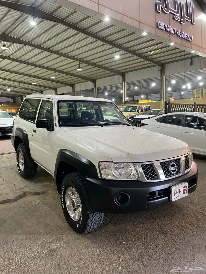 باترول سفاري 2015 قير عادي 0