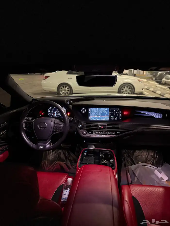 لكزس LS 500 2020 13