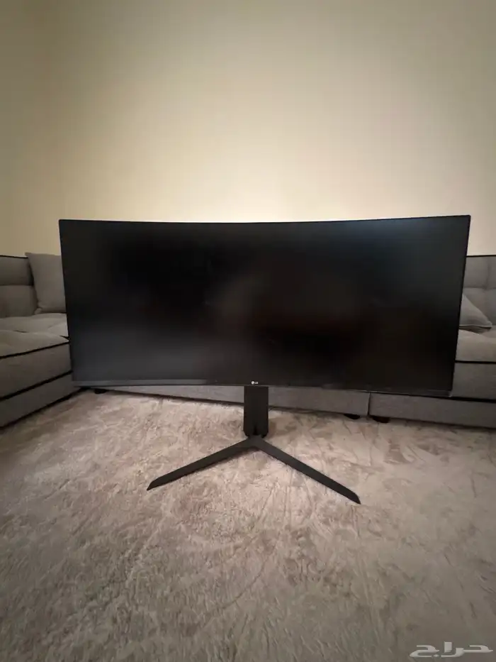 شاشة LG QHD 160 HZ 32 inch منحنيه 0