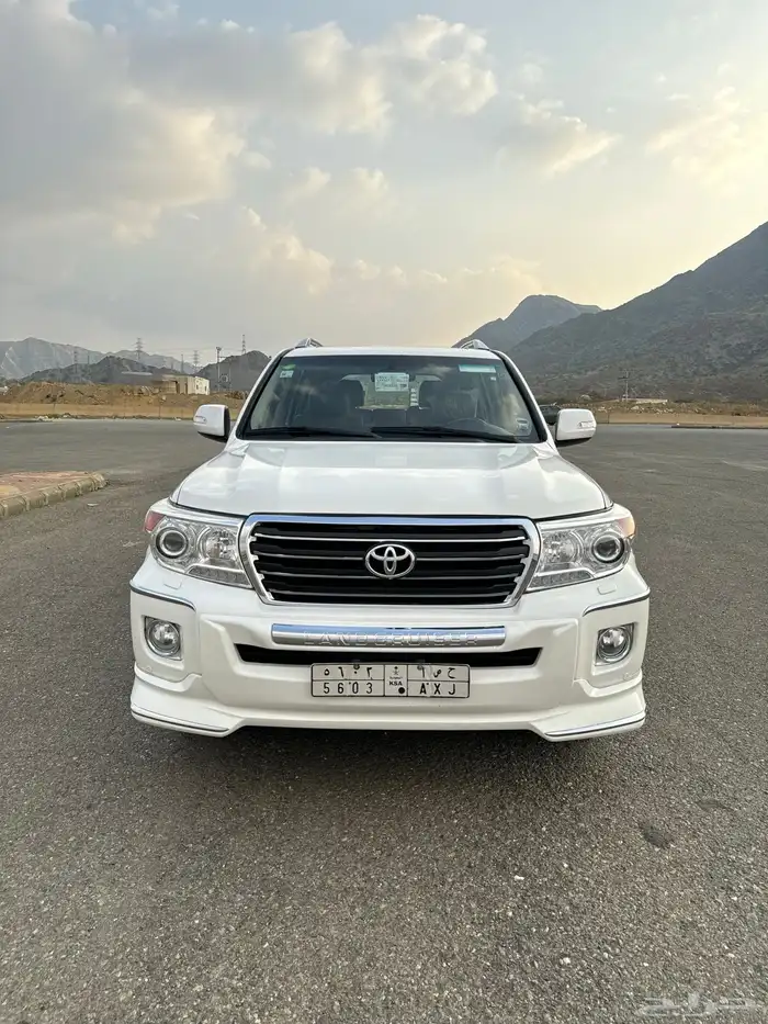 فيكسار 2009 فل كامل نظيف جدا 1