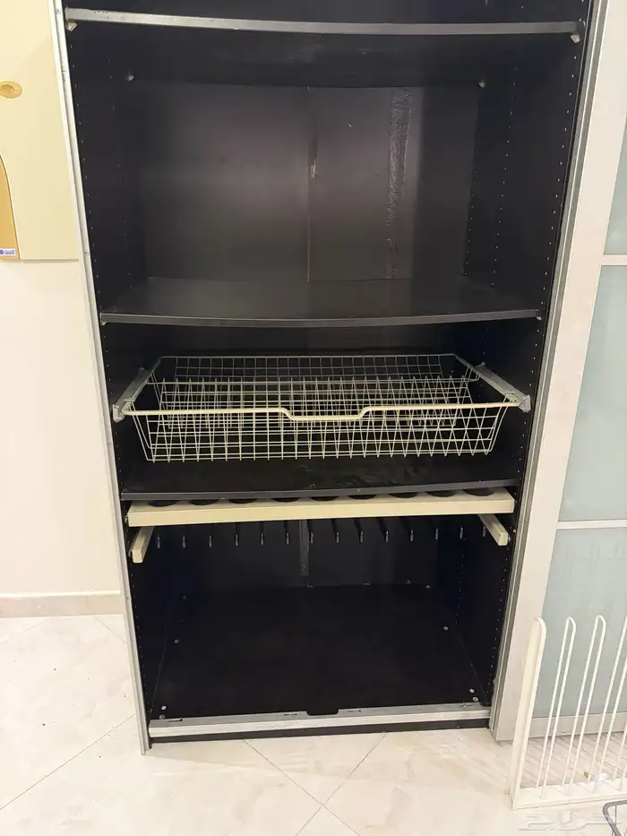 دولاب ايكيا نظيف 1