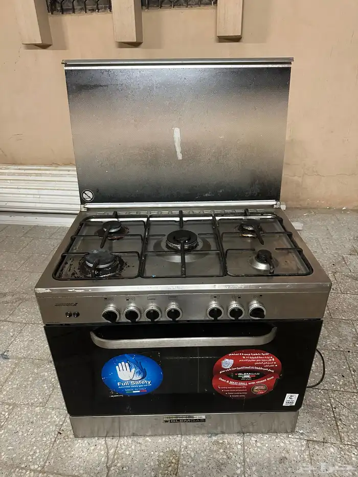 فرن غليم غاز ايطالي للبيع وثلاجة 1