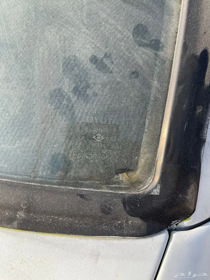 للبيع لاندكروزر 1991 ( مخزن ماشي 26 الف ) 4