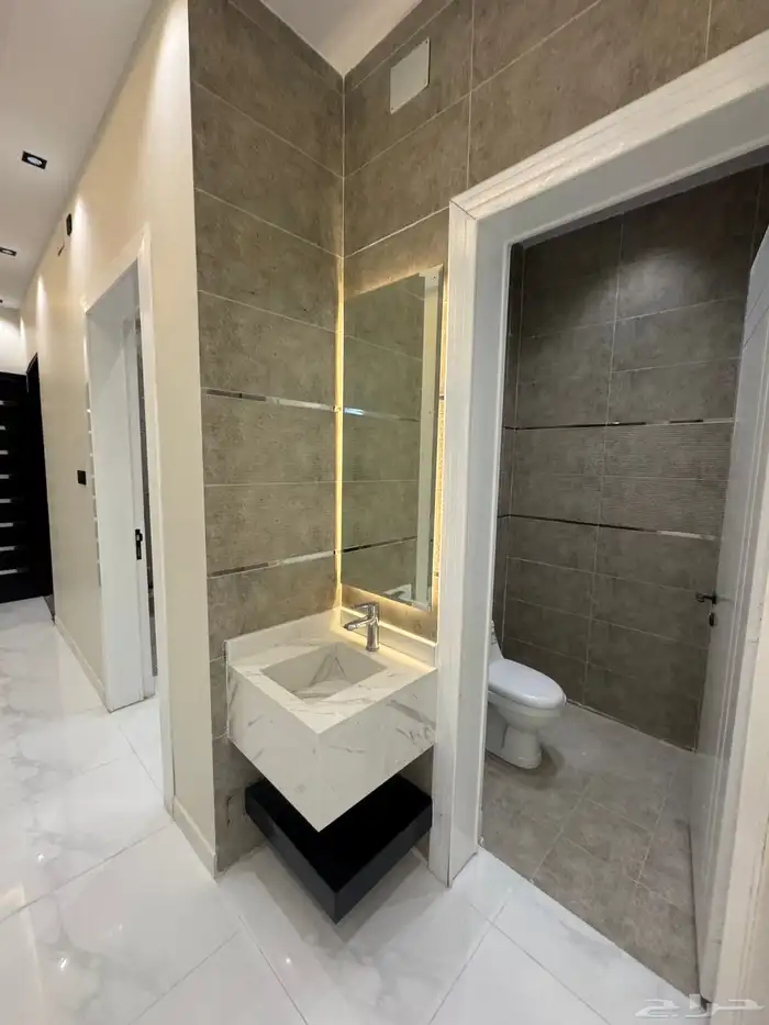 للبيع بمدينه أبها حي البديع شقه تمليك علوي ب480 الف 8