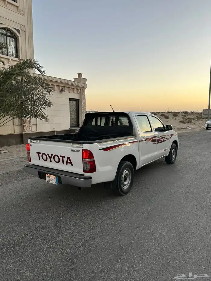 هايلوكس 2012 6