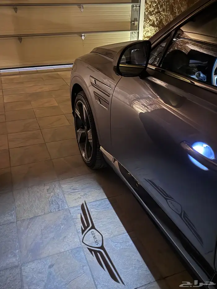 جينيسس gv80 رويال 8