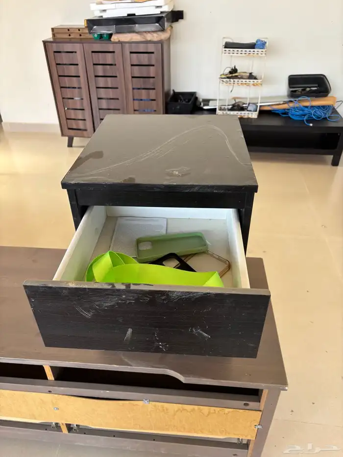 اثاث للبيع وثلاجة صغيرة 5