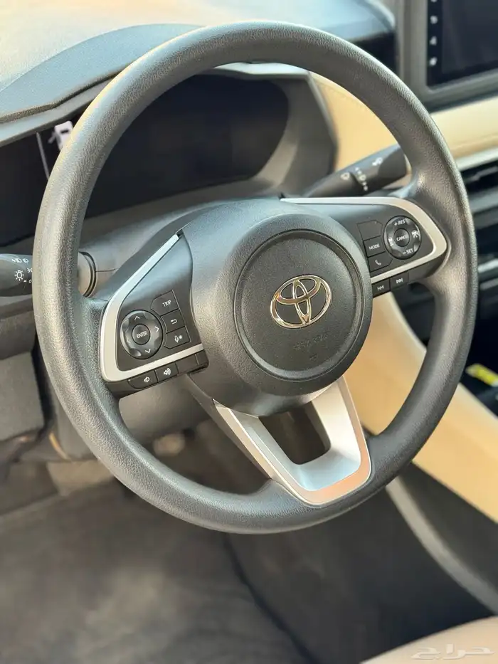 للبيع تويوتا يارس ((Y plus)) 2024 ((ممشى 12 ألف)) 31