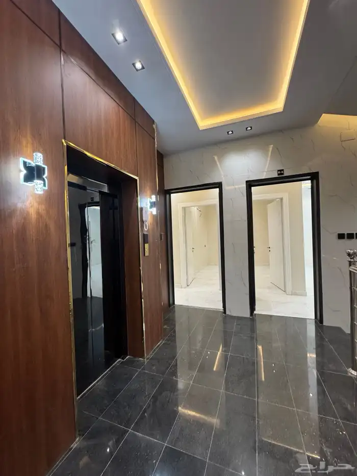 للبيع بمدينه أبها حي البديع شقه تمليك علوي ب480 الف 1