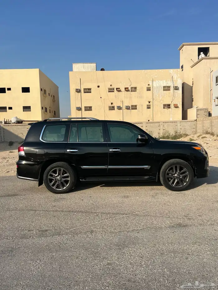 لكزس LX 570 اسبورت 3