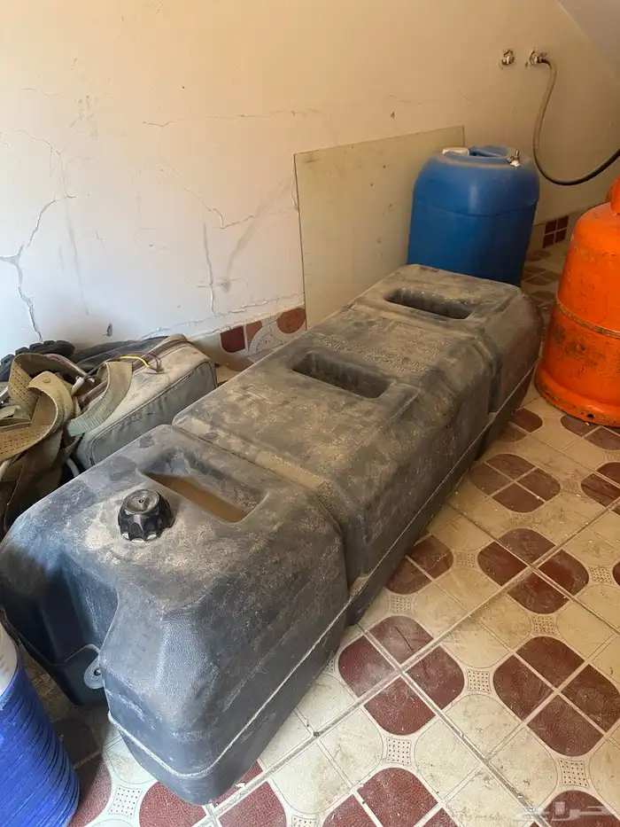 يايات لفلز وخزان رحلات بولي اثيلين 3