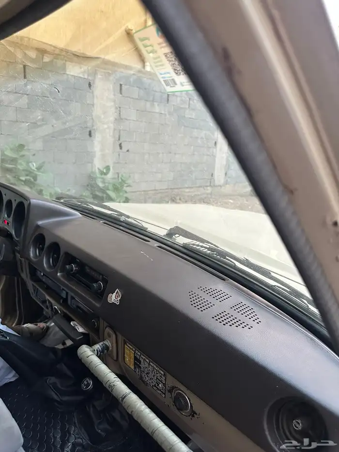 للبيع جيب لاندكروزر موديل1985 3