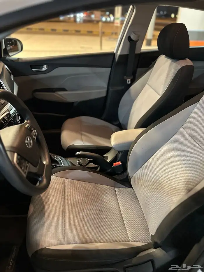 اكسنت مكينة كبيرة 1.6 4