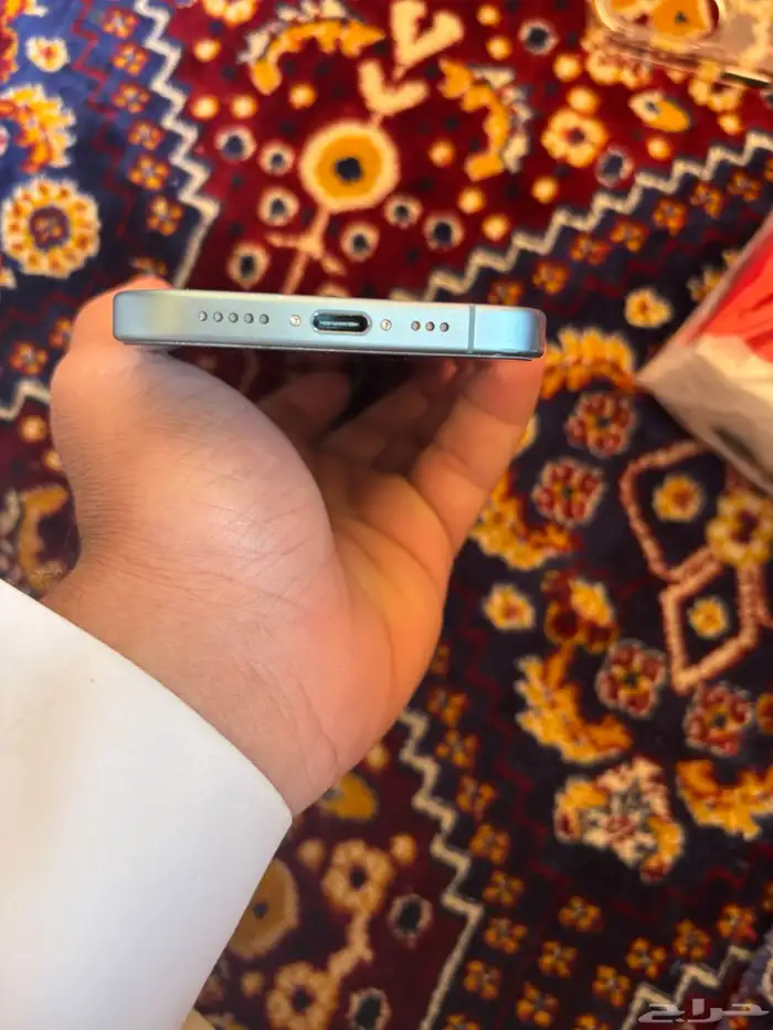 ايفون 16 العادي نظيف 2