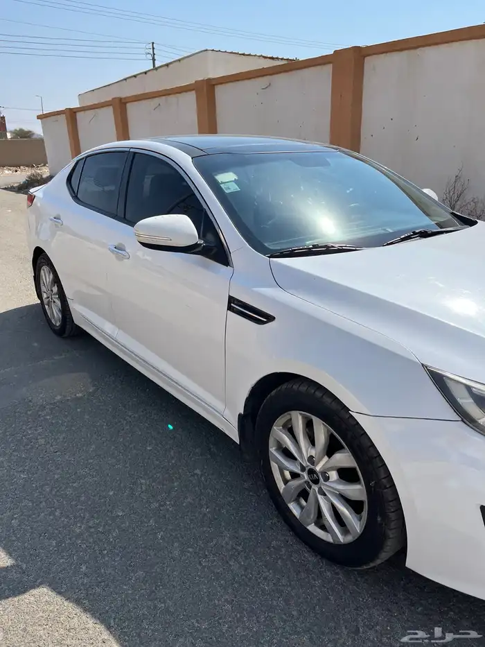 كيا اوبتيما موذيل 2015 للبيع 15