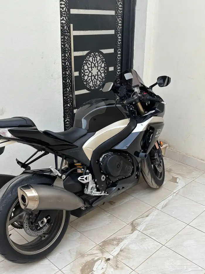 دباب 1000 2009 1