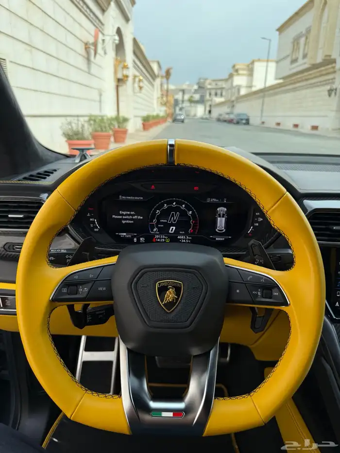 لامبورجيني اوروس 2022 سماكو بحاله الجديد 13