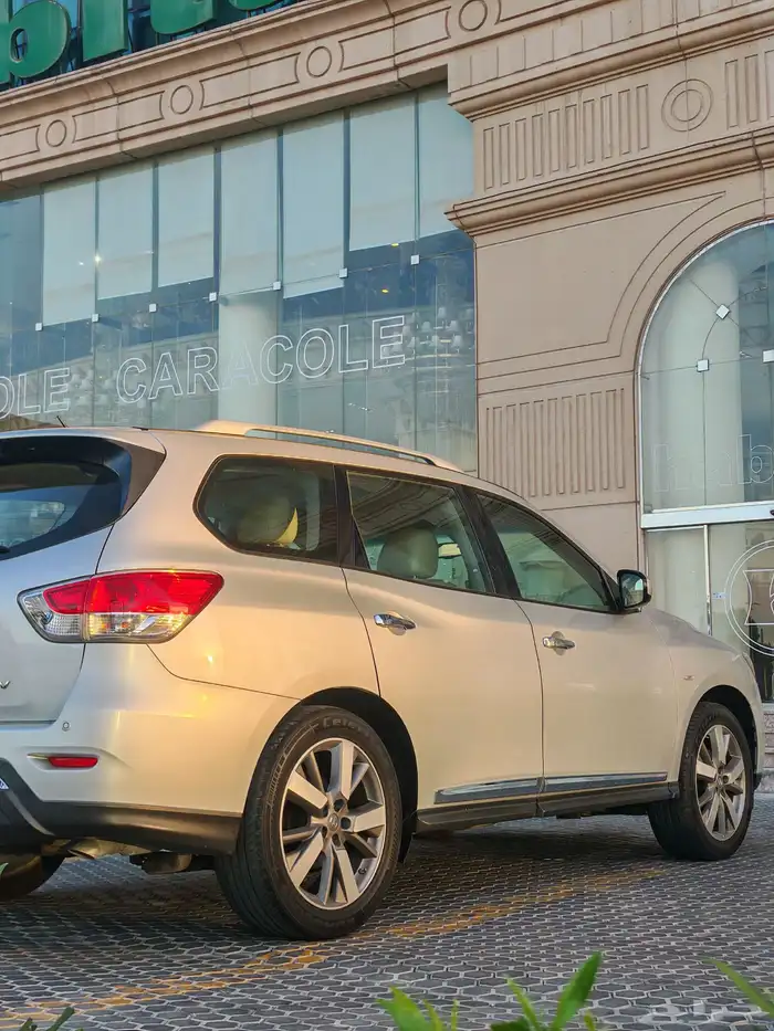 باثفندر وكاله فل كامل عداد 100 الف فقط 66