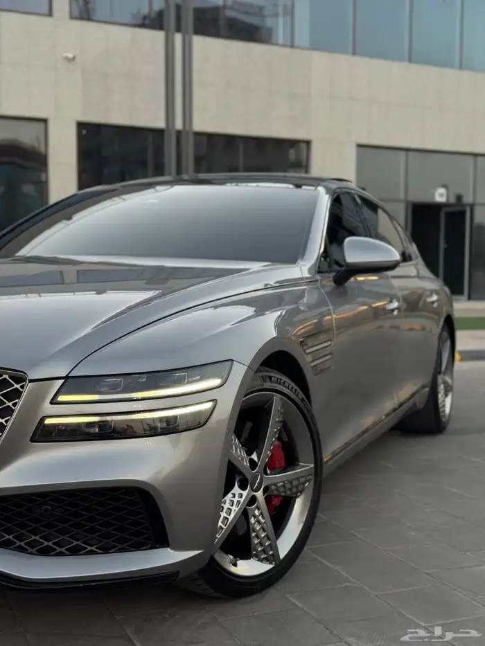 للبيع جينسس g80 رويال سبورت أعلى فئة 5