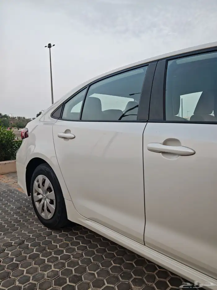 كورولا وكاله عداد 60 الف فقط 39