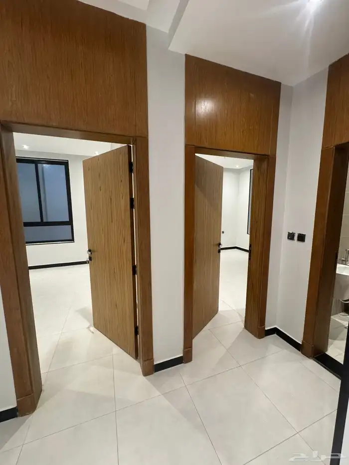 شقة تمليك فاخر اربع غرف في مخطط درب الحرمين حي الفيحاء 8