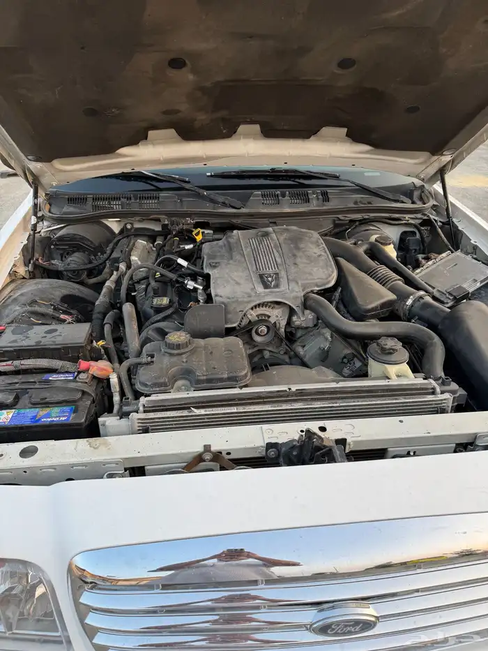 فورد كراون فكتوريا 2011 مخزن 9