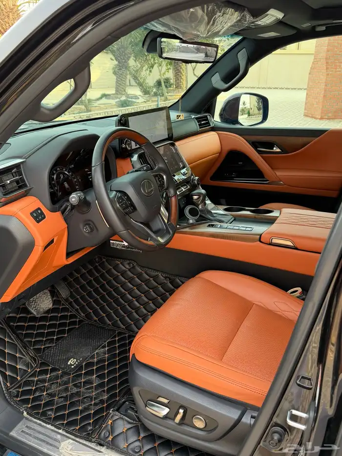 لكزس VIP - LX600 بلاك اديشن موديل 2023 بريمي 15
