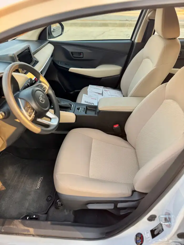 للبيع تويوتا يارس ((Y plus)) 2024 ((ممشى 12 ألف)) 37