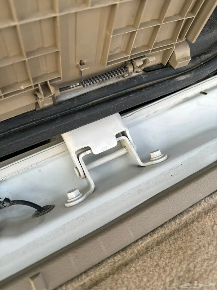 فيكسار 2009 فل كامل نظيف جدا 35