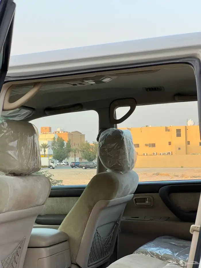 لاندكروزر V-XR نص فل 2004 15
