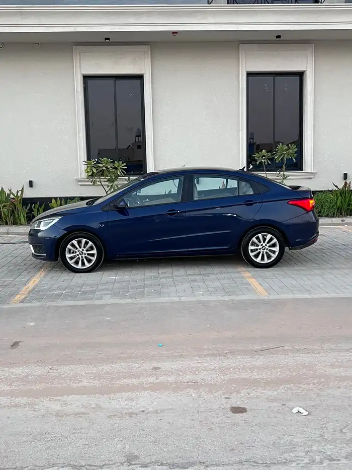 شيري اريزو 5 2023 2