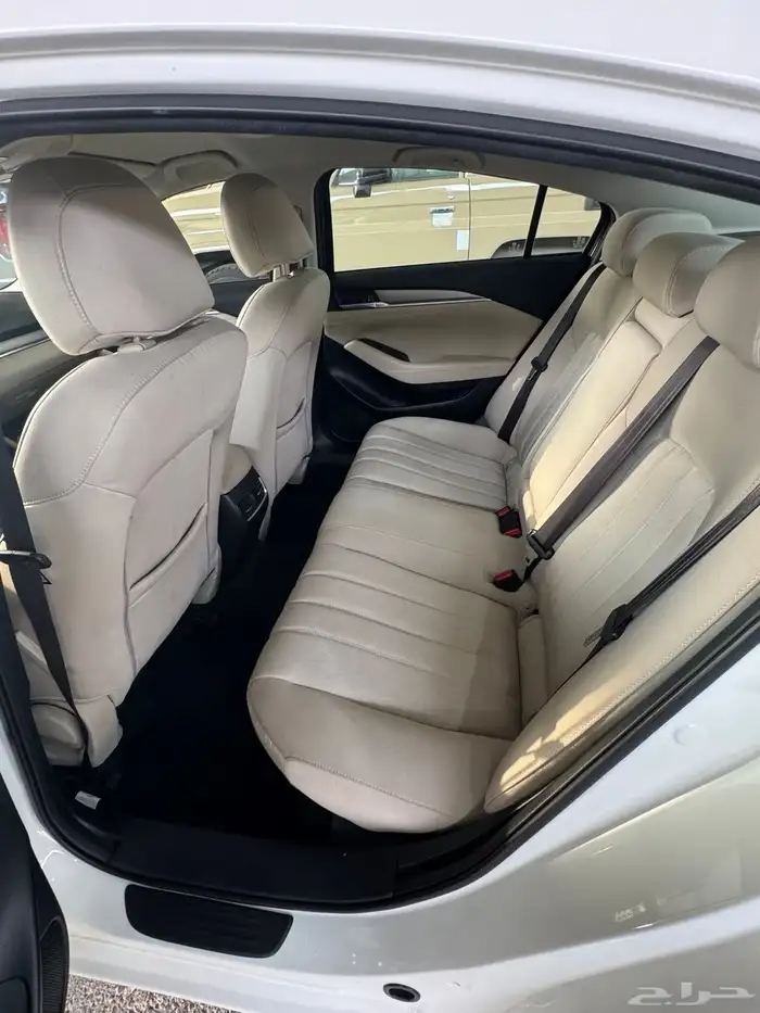 مازدا ستاندر لؤلوي 6