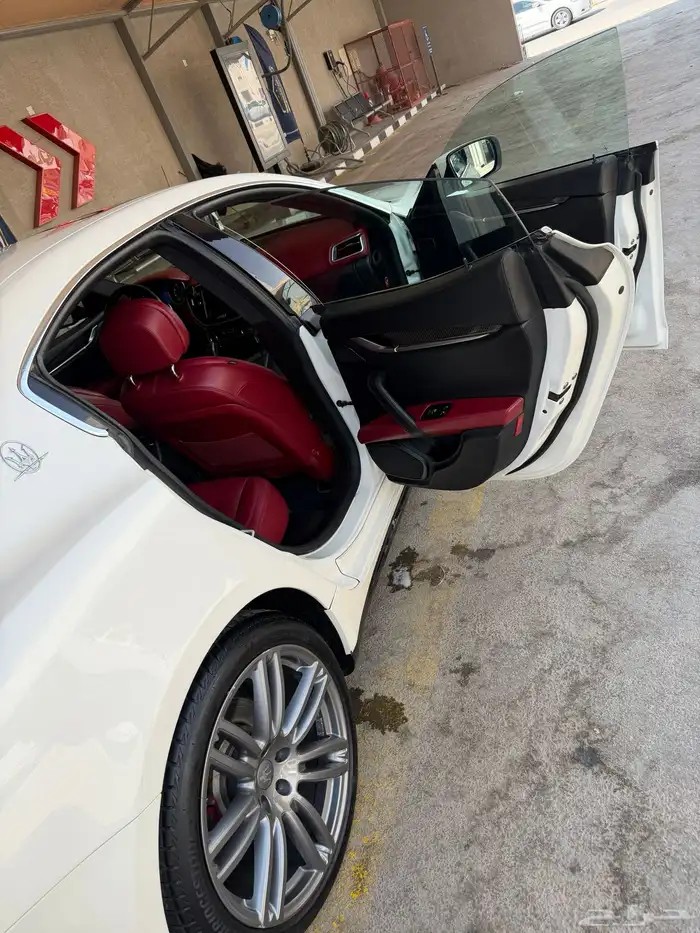 مازراتي جيبلي Q4 1