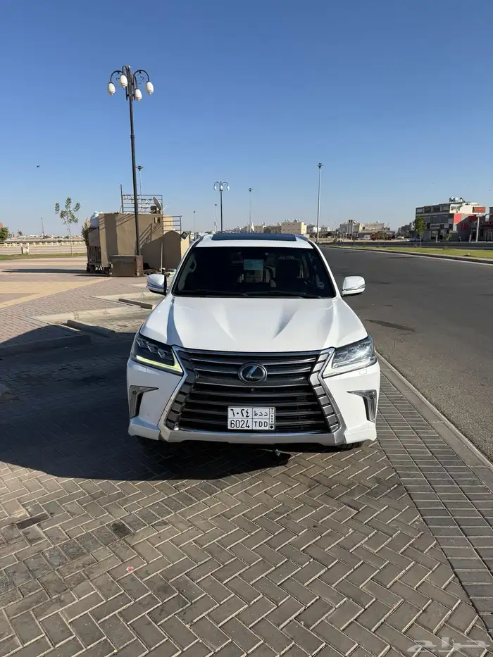 جيب لكزس 2017 فل كامل خليجي شد بلد الدفعه الاخيره 1