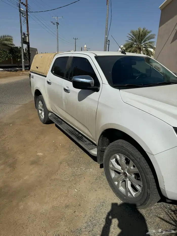 ايسوزو ديماكس دبل 1