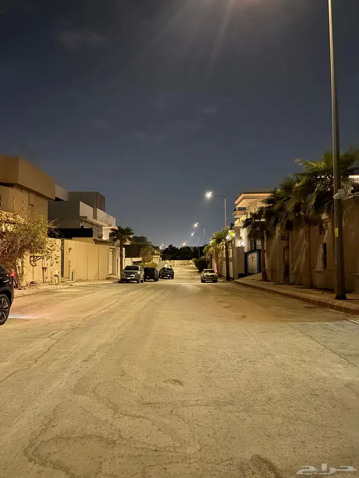 فيلا او للبيع بحي الملك عبدالله  تم البيع 2