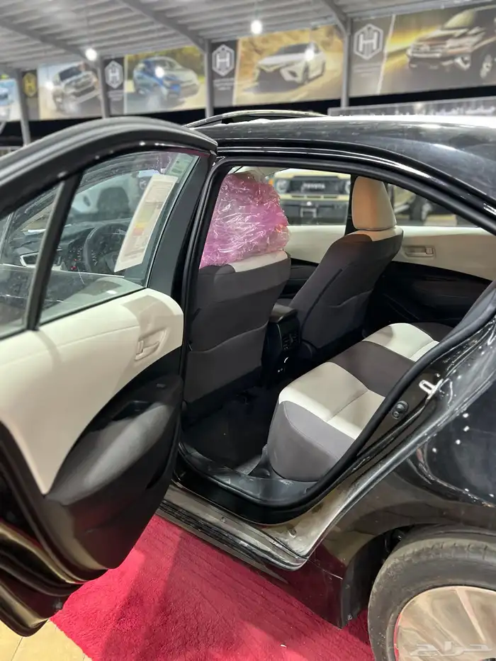 تويوتا   كورولا XLiفتحة 2.0 بنزين2025 جديد سعودي 85.650شامل 22