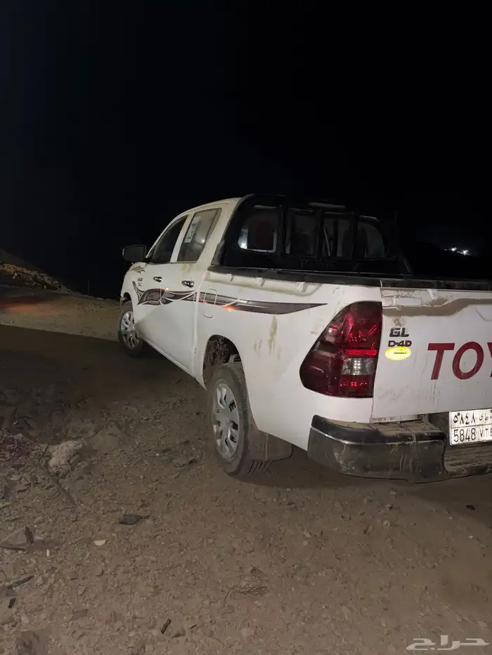 هايلكس ديزل غمارتين ممشى 12 الف بحالة الوكاله 4