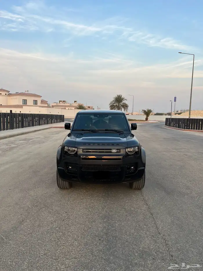 ديفندر 2023 SE P300 3