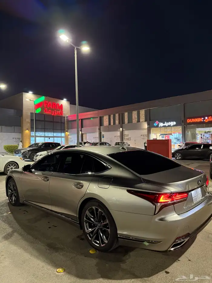 لكزس LS 500 2020 6