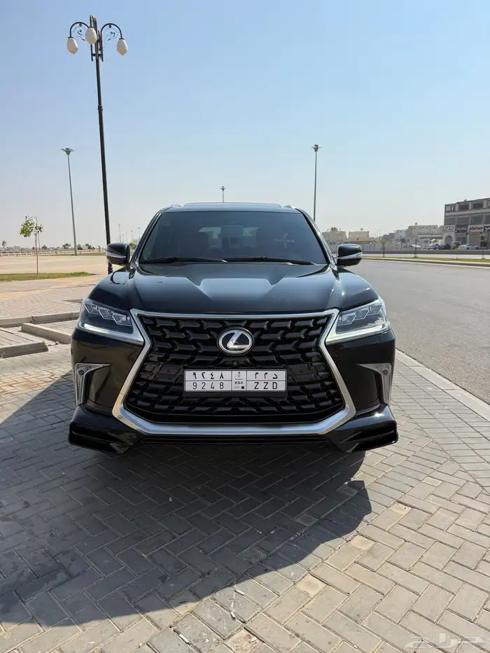 جيب لكزس 2020 فل كامل برجكتر نقط عمياء AD سعودي 0