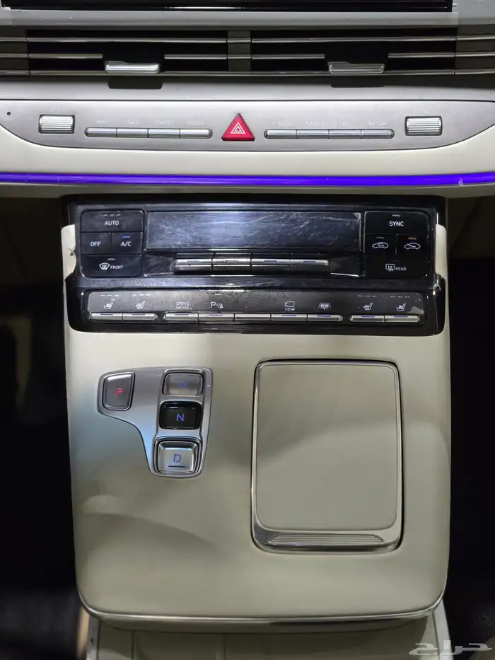 هونداي ازيرا ميد موديل 2023 بحاله ممتازه 15