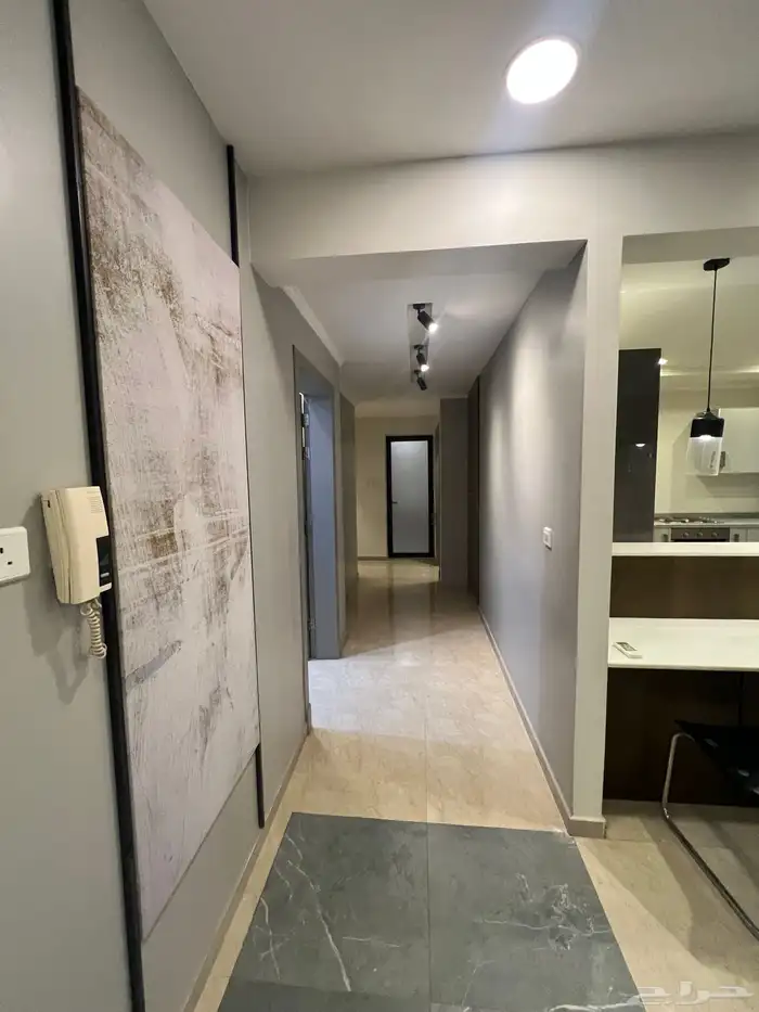 للبيع شقه ارضيه صك حر الشعله 6